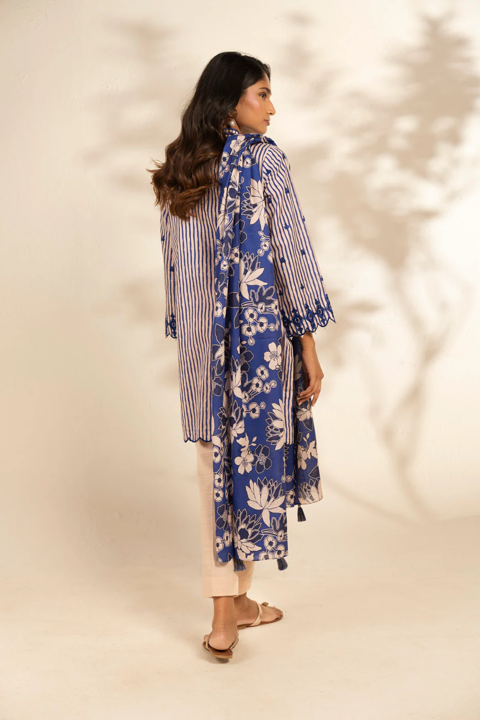 RTS | SHIRT, TROUSER & DUPATTA - Image 4